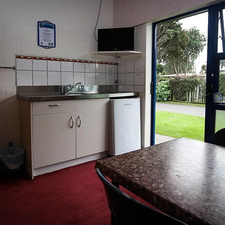 New Plymouth Top 10 Holiday Park Rum bild