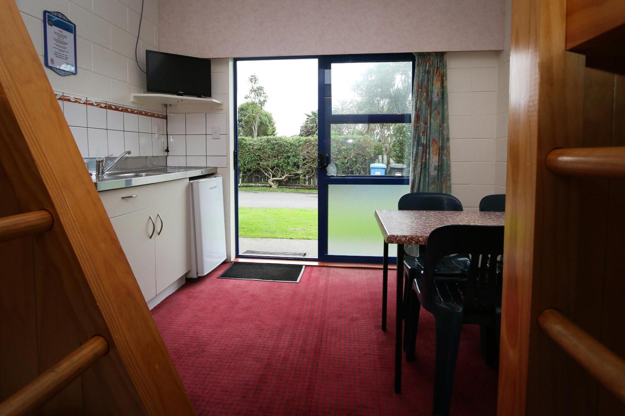 New Plymouth Top 10 Holiday Park Rum bild