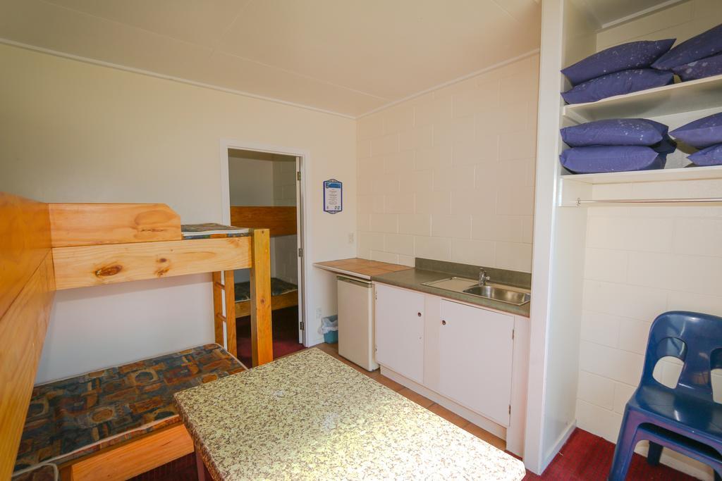 New Plymouth Top 10 Holiday Park Rum bild