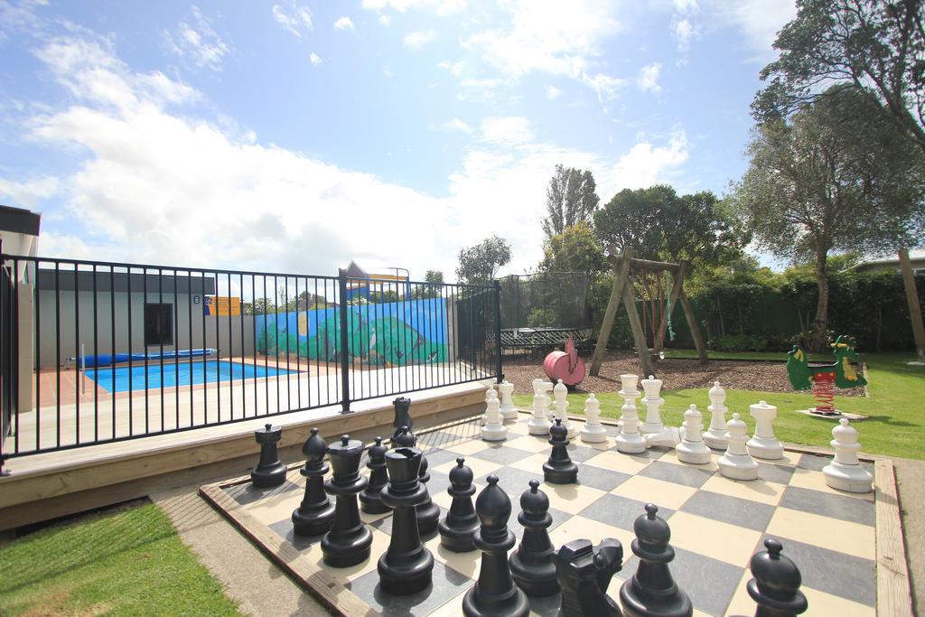 New Plymouth Top 10 Holiday Park Exteriör bild