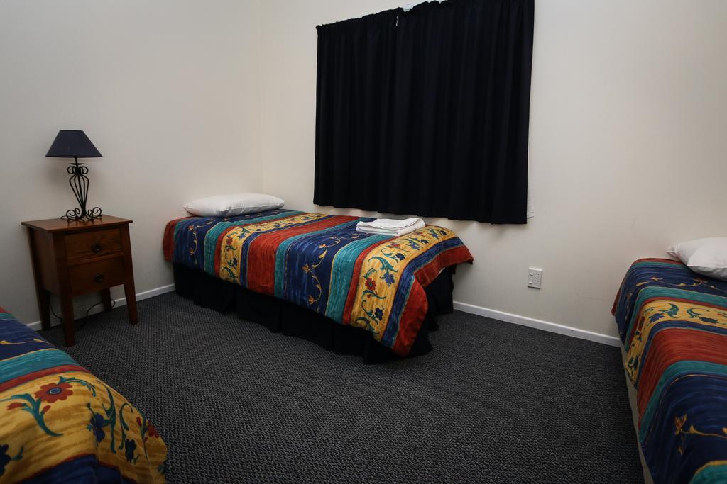 New Plymouth Top 10 Holiday Park Rum bild
